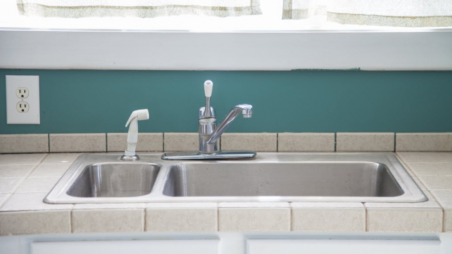 How To Replace Spray Hose On Kitchen Sink